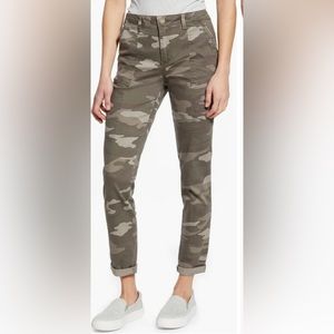 NWOT Camo Pants - size 2